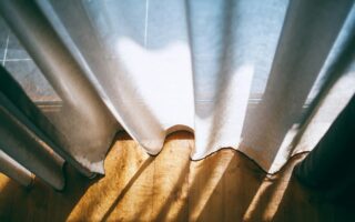 La science derrière les rideaux phoniques : comment fonctionnent-ils ?